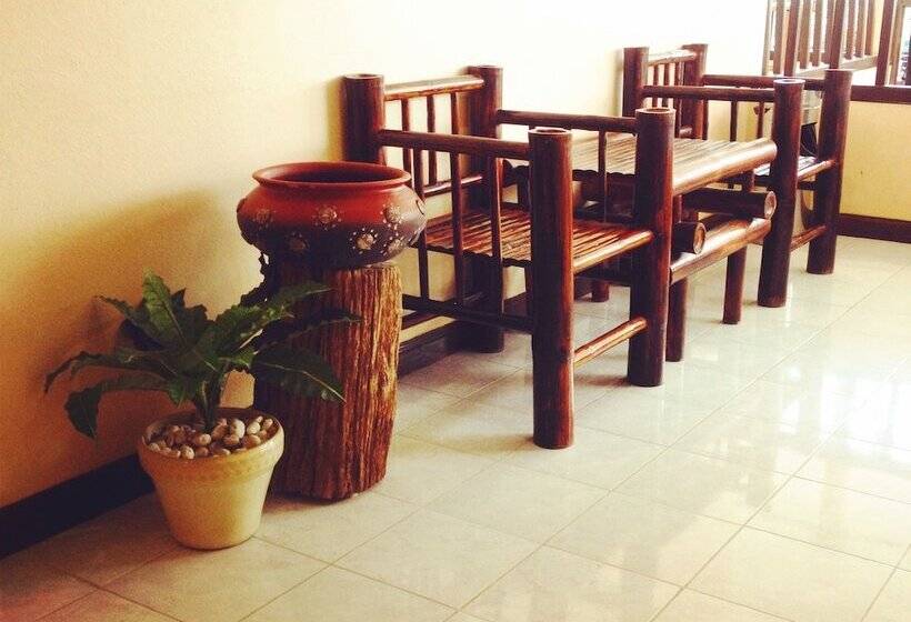 Отель Khaolak Inn