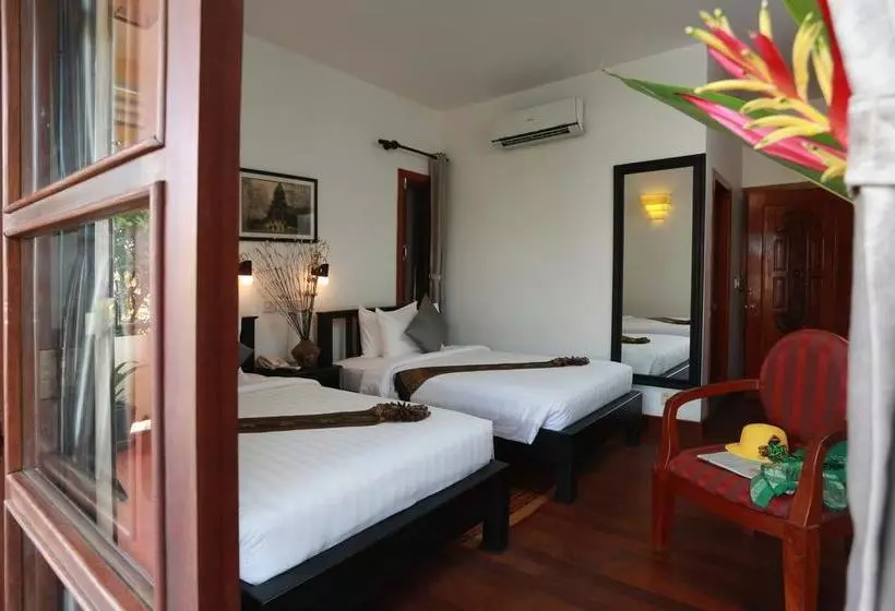 هتل Kiri Residence