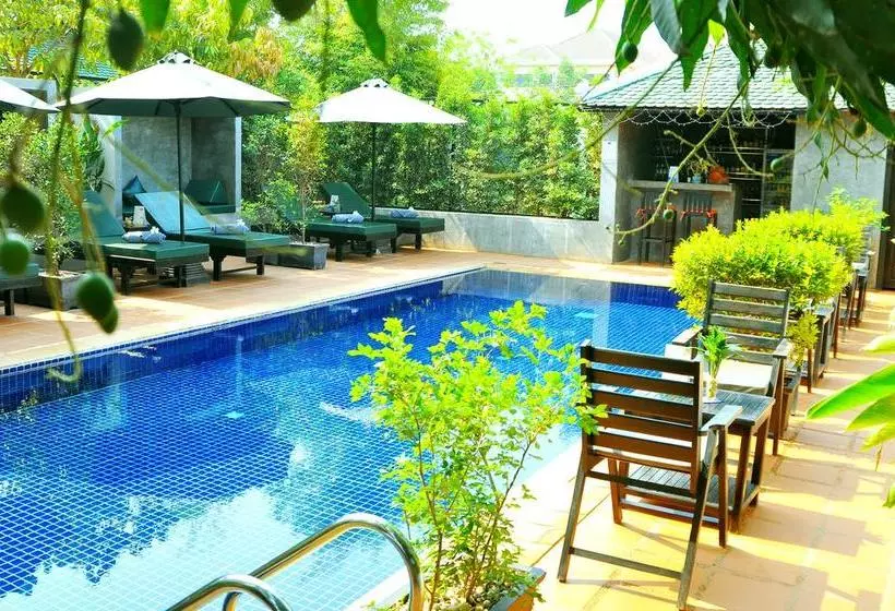 هتل Kiri Residence