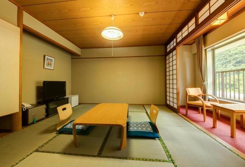 בית מלון כפרי Kyukamura Ibusuki
