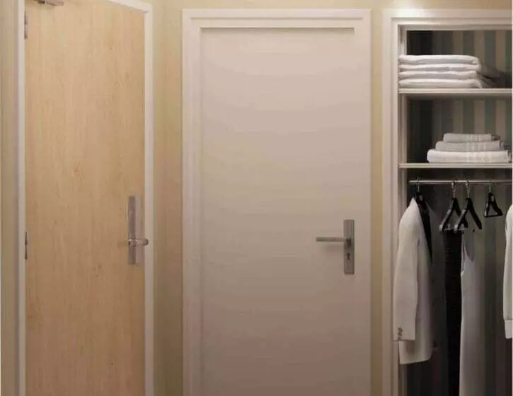 هتل Best Western Flers Centre Gare