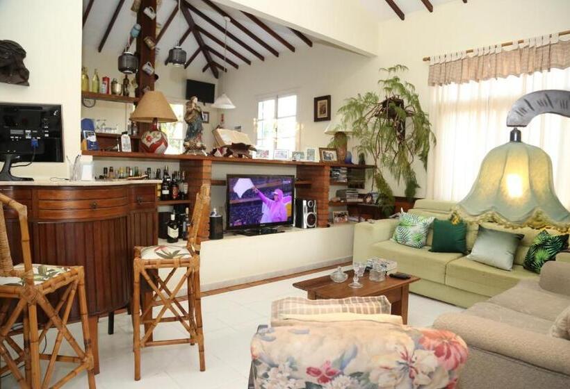 ホテル Pousada Solar Dos Corais