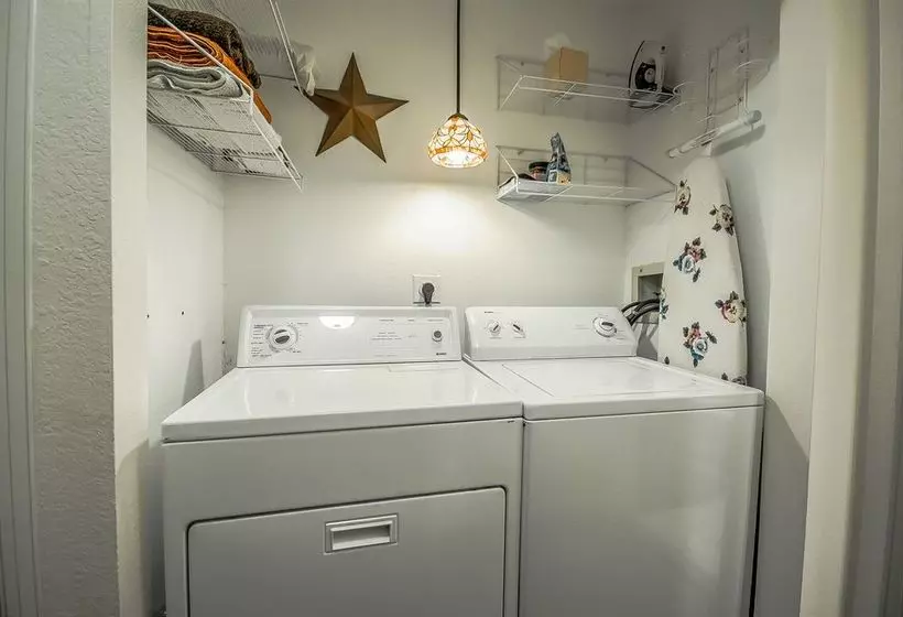 ホテル Shadow Run C203