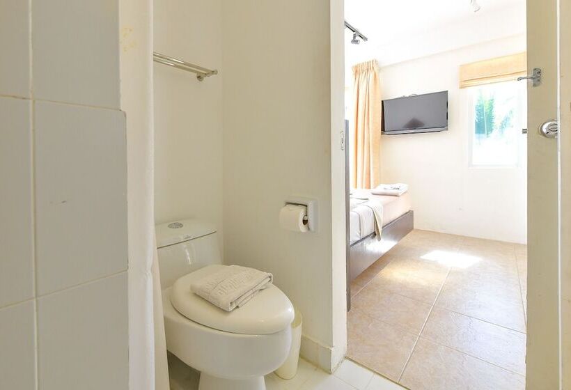 Hotel Signature Boracay South Beach