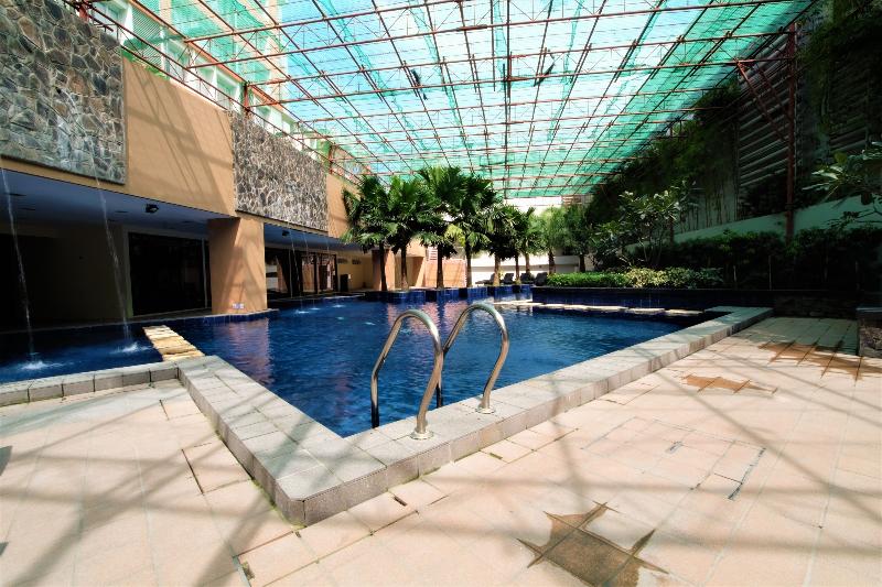 בית מלון כפרי Sunshine City Suites