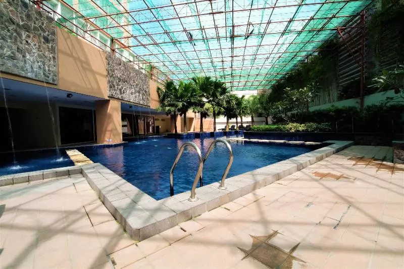 Hotel Sunshine City Suites