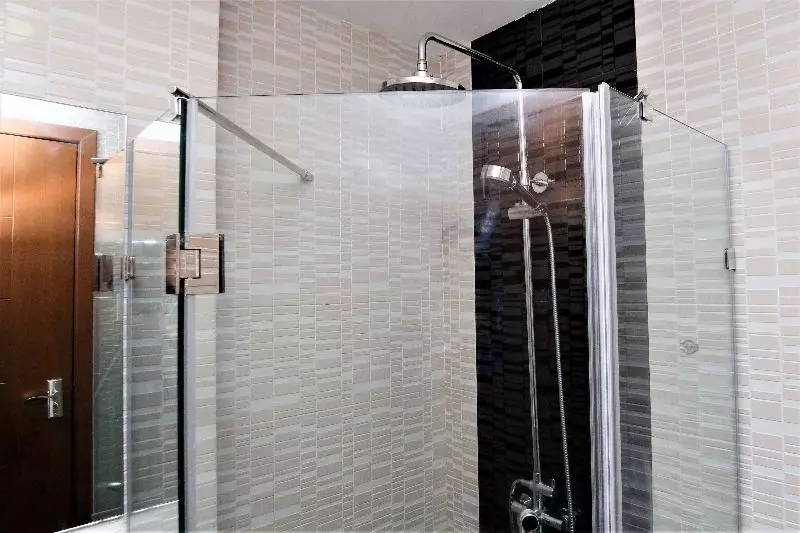 Hotel Sunshine City Suites