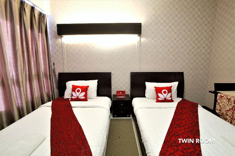 בית מלון כפרי Sunshine City Suites