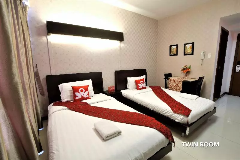 Hotel Sunshine City Suites