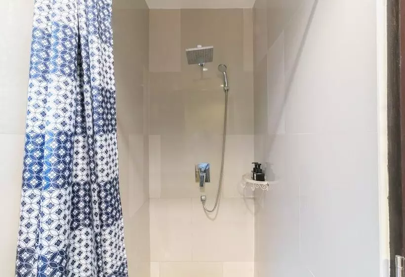 هتل Zak Residence