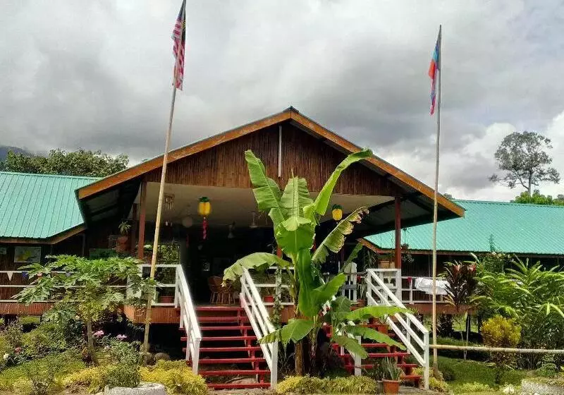 Kinabalu Poring Vacation Lodge   Hostel