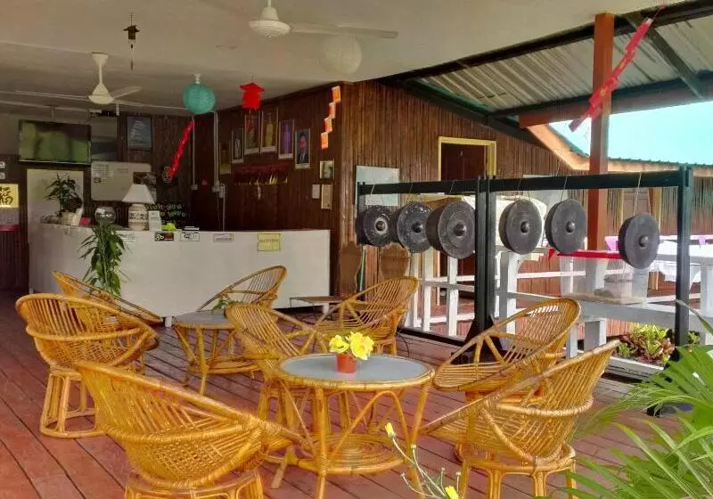 Kinabalu Poring Vacation Lodge   Hostel