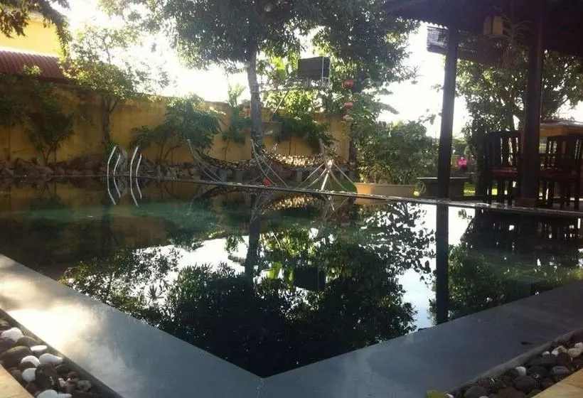 پانسیون Tea Garden Villa