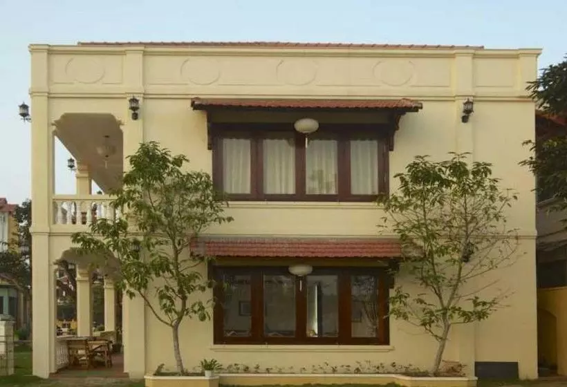 پانسیون Tea Garden Villa