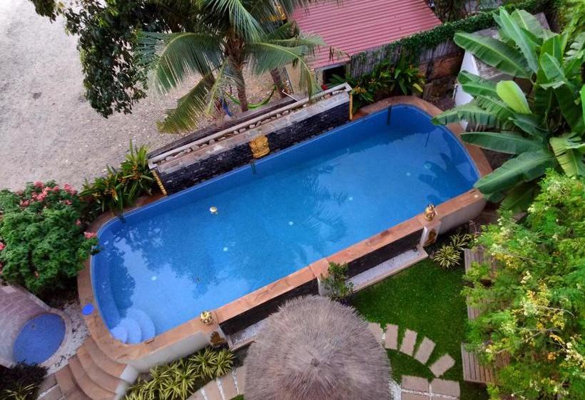 بنسيون The Cashew Nut Guesthouse