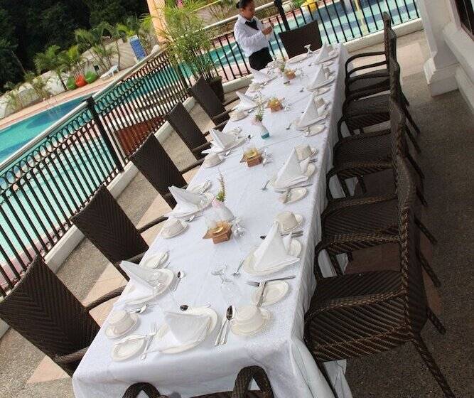 Forest Crest Nature Hotel And Resort Powered By Aston