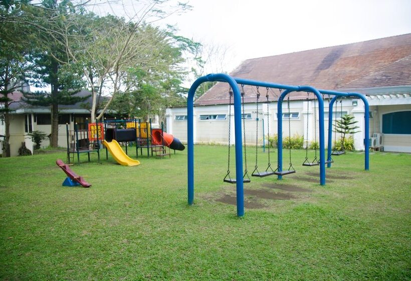 Forest Crest Nature Hotel And Resort Powered By Aston