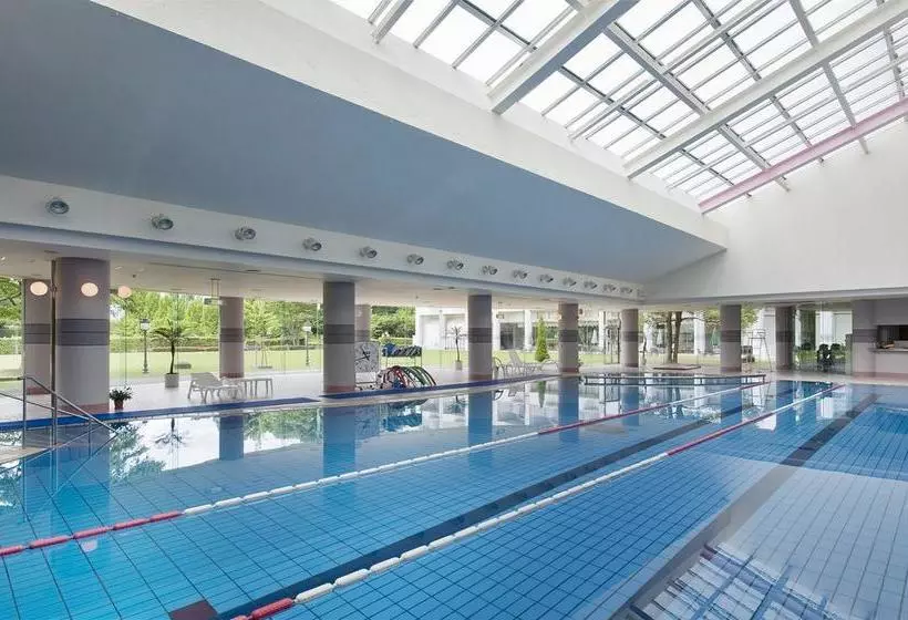 בית מלון כפרי Aoyama Garden Resort Rosa Blanca