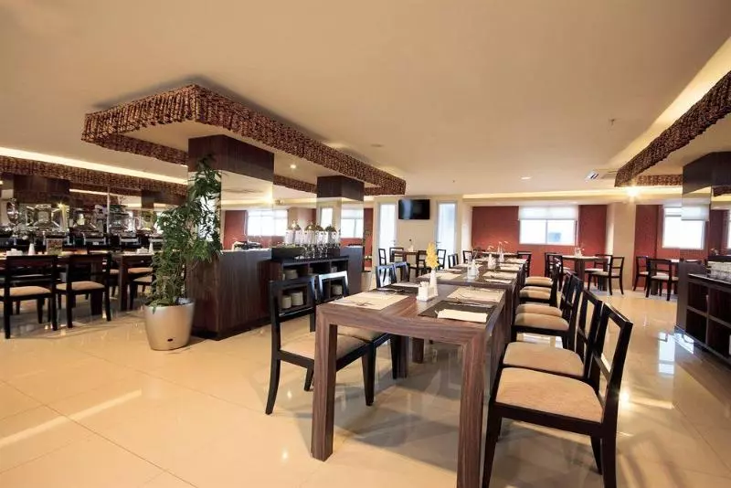 Hotel Gunawangsa Manyar