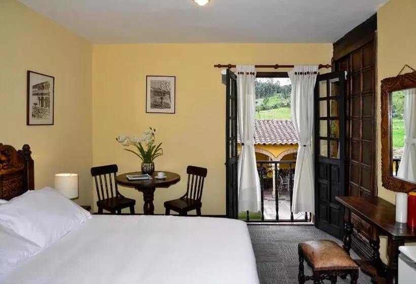 Hotel Hacienda El Salitre