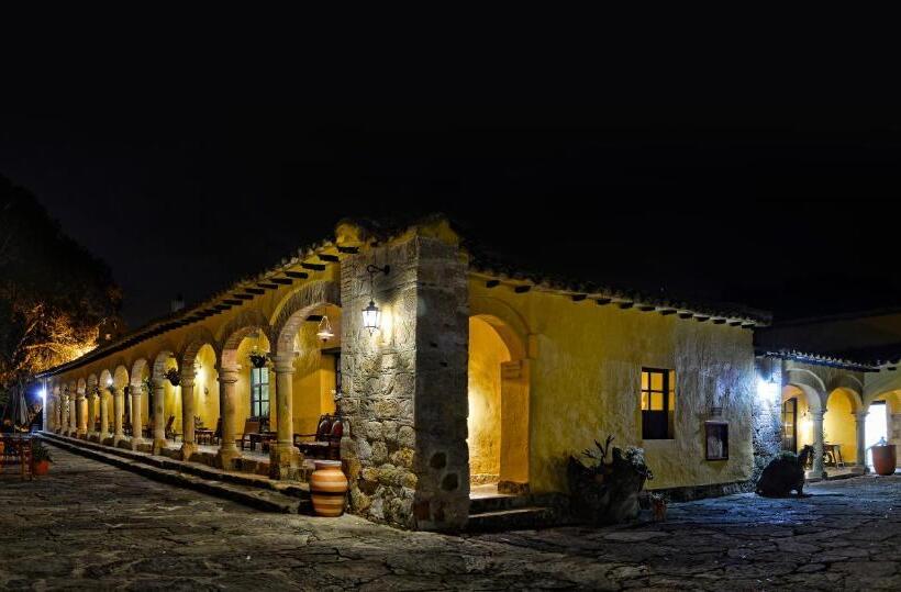 בית מלון כפרי Hacienda El Salitre