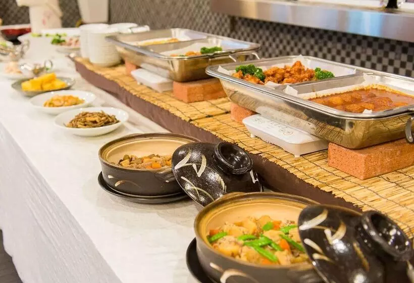 Отель Livemax Resort Kinugawa