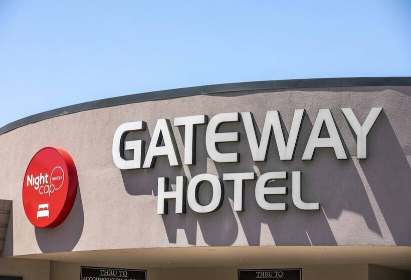 Hotel Nightcap At Gateway