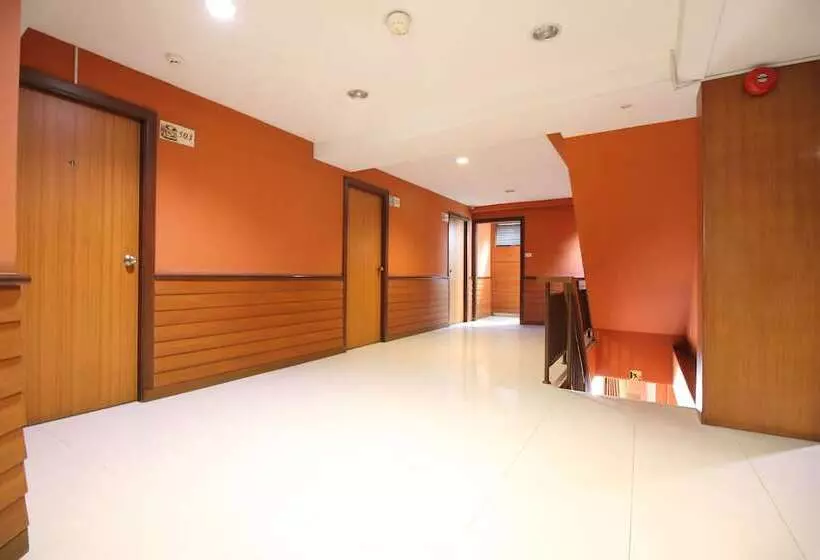 Hotel Pannee Lodge Khaosan Sha Plus