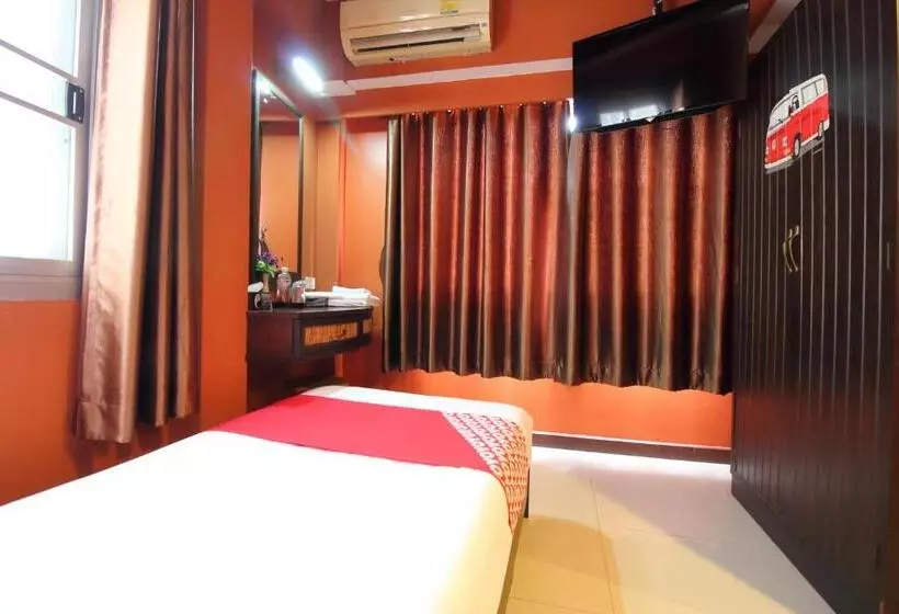 Hotel Pannee Lodge Khaosan Sha Plus