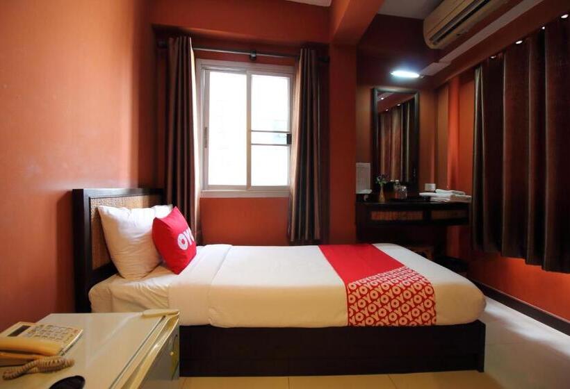 هتل Pannee Lodge Khaosan Sha Plus