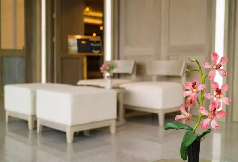 Ca Hotel And Residence Phuket