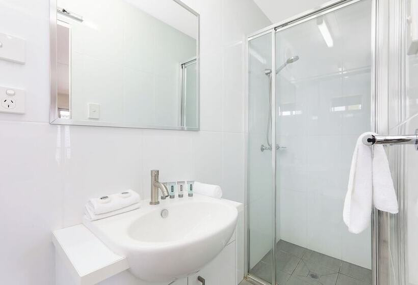 호텔 Reflections Shaws Bay   Holiday Park