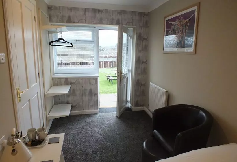 בית מלון כפרי The Crown