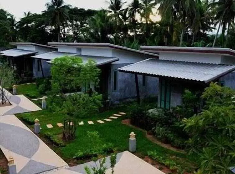 هتل The Gleam Resort