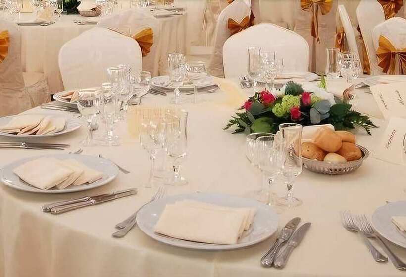 בית מלון כפרי The Queen