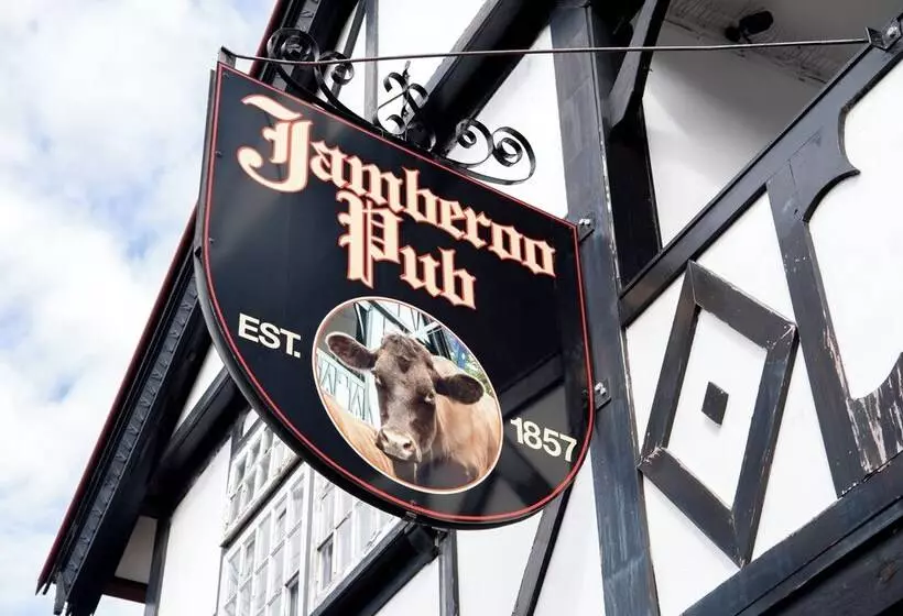 Jamberoo Pub & Saleyard Motel