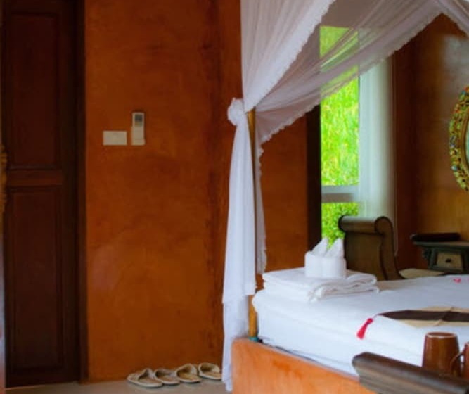 Monmaen Resort & Spa