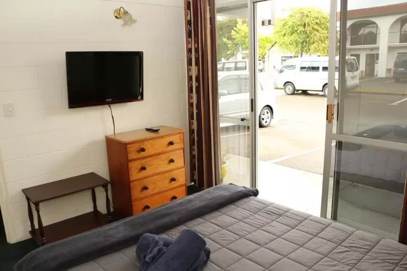 مُتل Alpha Motor Inn