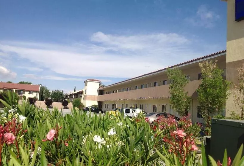 모텔 America Inn & Suites