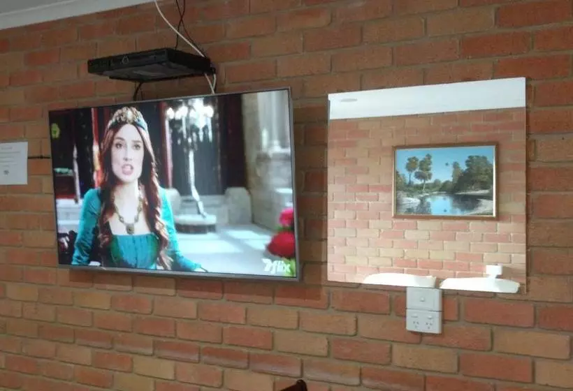 Motelli Travellers Inn Kaniva