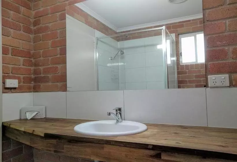 Motelli Travellers Inn Kaniva