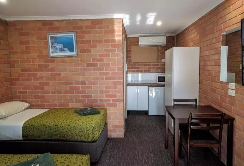Motelli Travellers Inn Kaniva