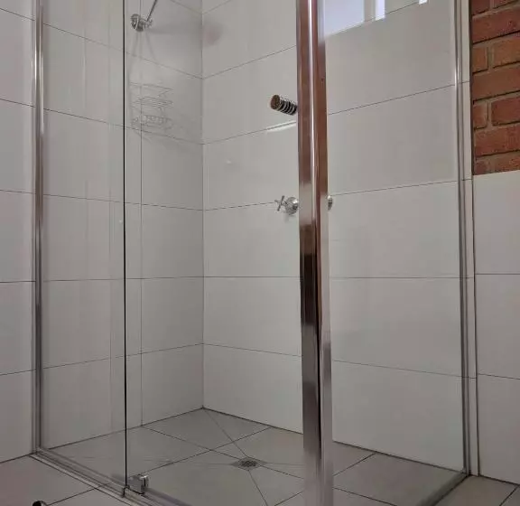 Motelli Travellers Inn Kaniva