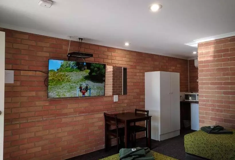 Motelli Travellers Inn Kaniva