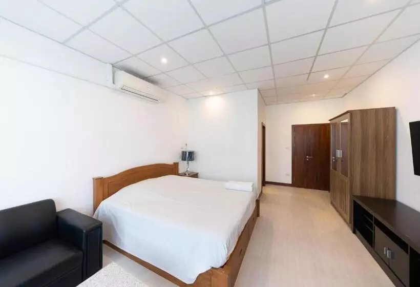 Пансион Chiang Mai Mansion