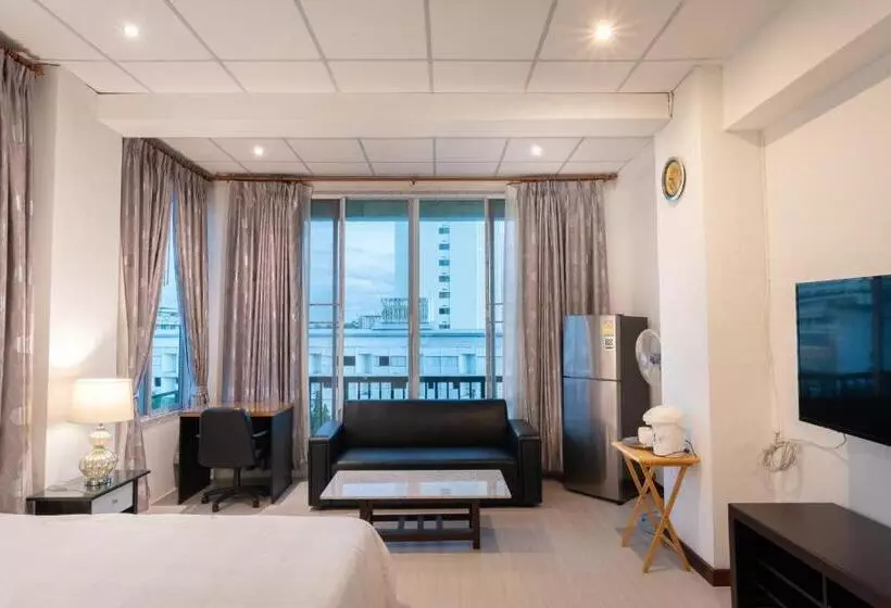 Пансион Chiang Mai Mansion