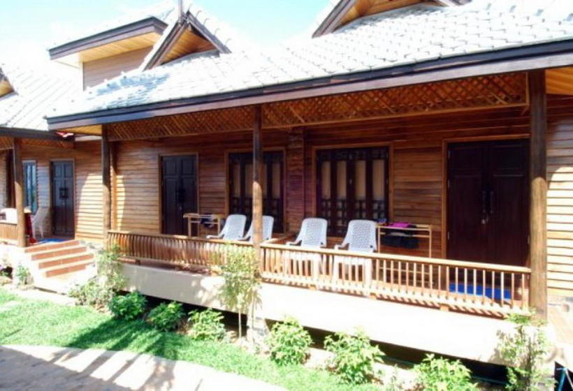 Resort Baan Pakgasri Hideaway