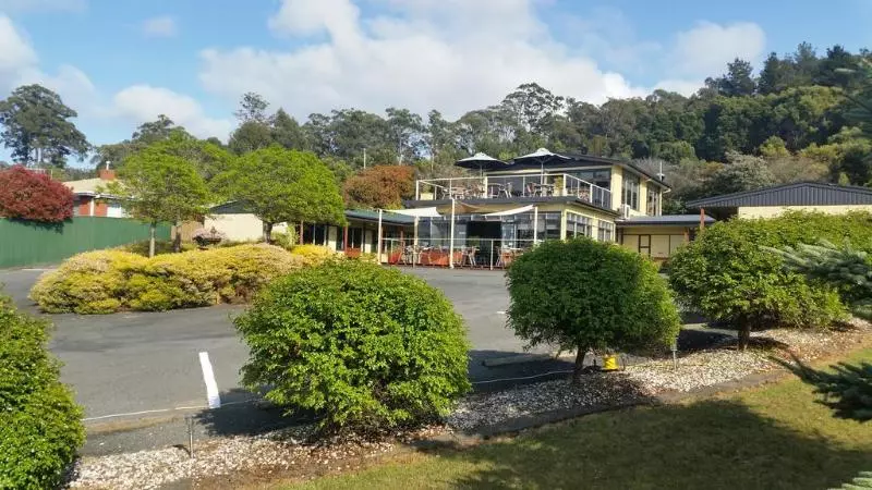 Tamar Cove Motel