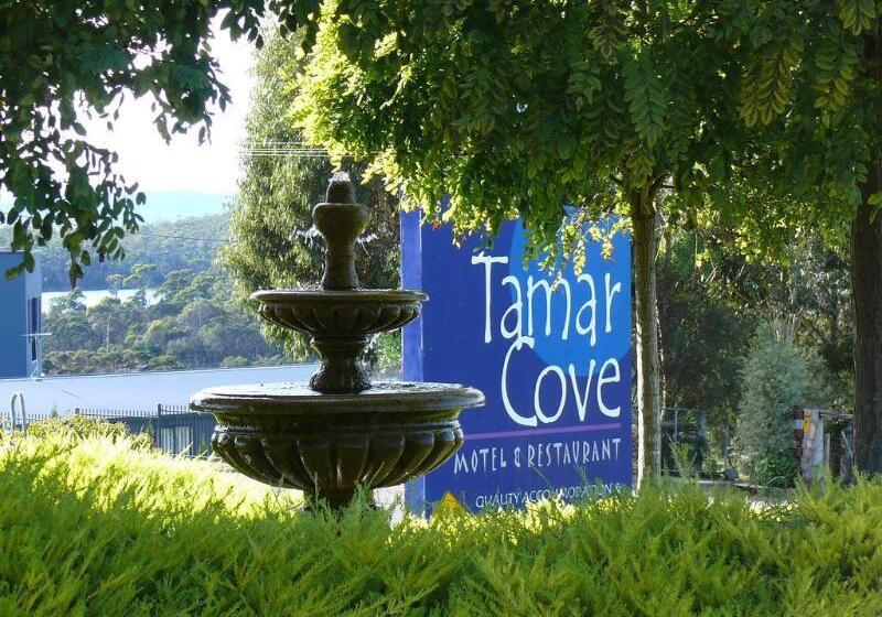 Tamar Cove Motel