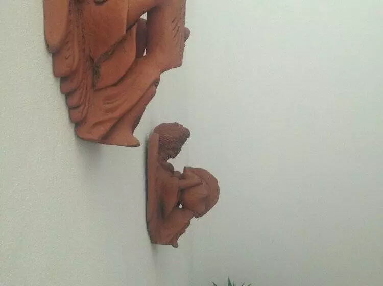 민박 Hostel Only 4 You